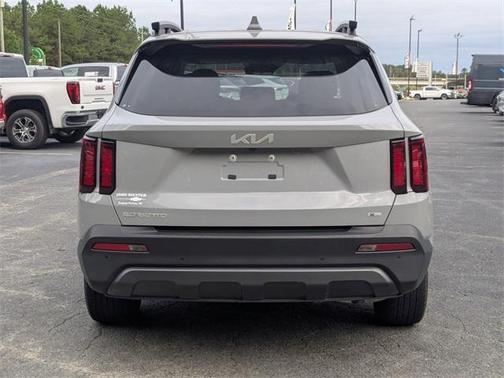 2023 Kia Sorento X-Line S
