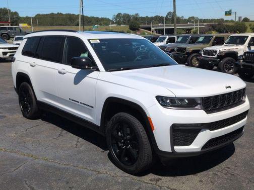 Bright White Clearcoat 2026 Jeep Grand Cherokee L Limited