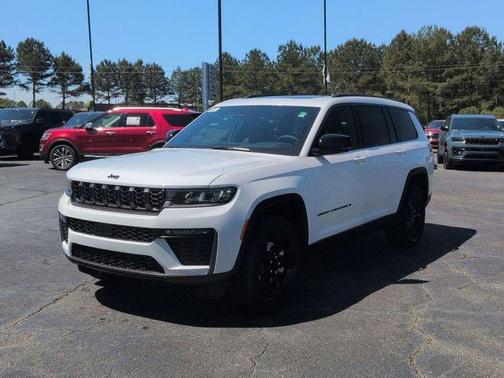Bright White Clearcoat 2026 Jeep Grand Cherokee L Limited