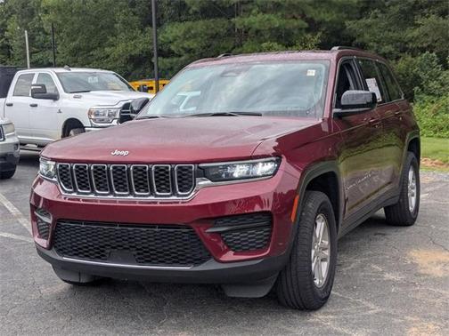 2023 Jeep Grand Cherokee Laredo