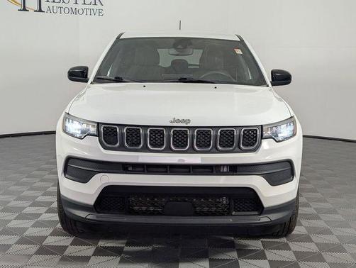 Bright White Clearcoat 2023 Jeep Compass Sport