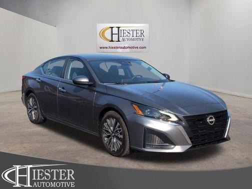 Gun Metallic 2023 Nissan Altima 2.5 SV