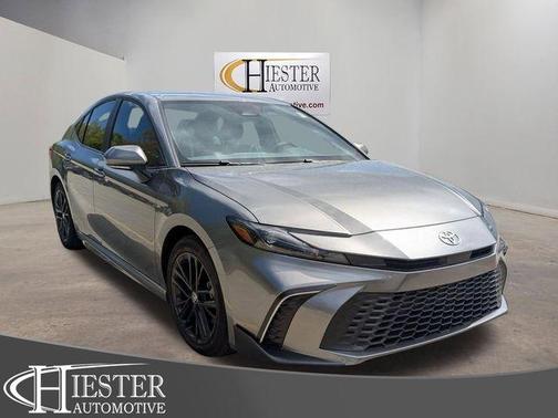 Metal 2026 Toyota Camry SE