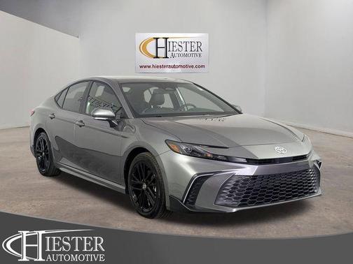 Metal 2026 Toyota Camry SE