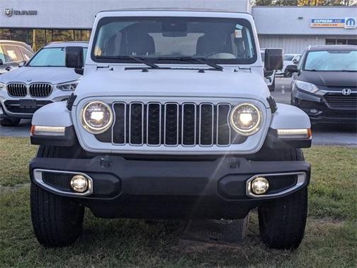 2024 Jeep Wrangler Sahara