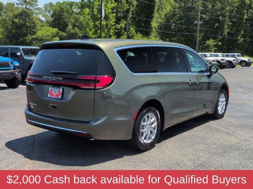 Olive Green Pearlcoat 2027 Chrysler Pacifica SELECT