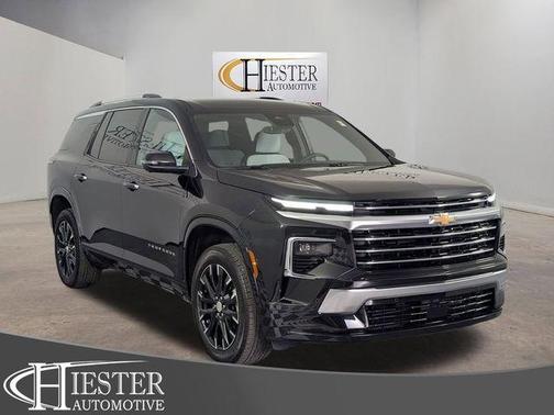 Mosaic Black Metallic 2024 Chevrolet Traverse RS