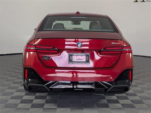 2024 BMW 530 i