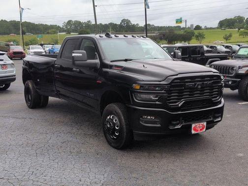 Diamond Black 2026 RAM 3500 Big Horn
