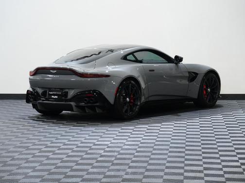 2019 Aston Martin Vantage COUPE 2D