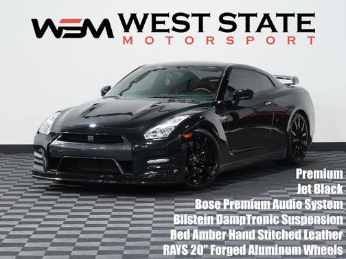 2015 Nissan GT-R Premium