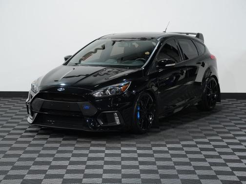 2017 Ford Focus RS Base