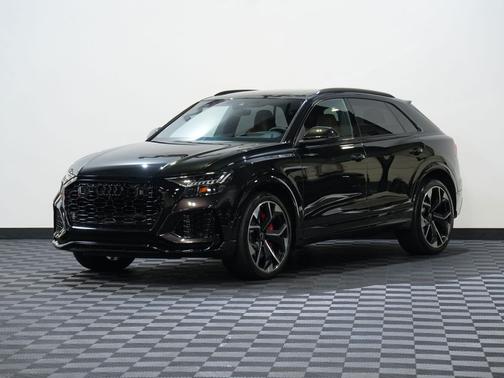 2023 Audi RS Q8 4.0T