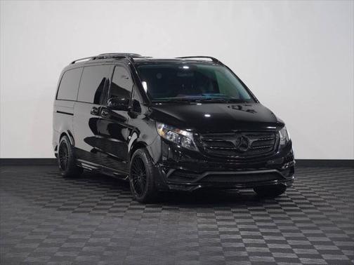 2017 Mercedes-Benz Metris Base