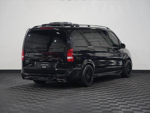 2017 Mercedes-Benz Metris Base