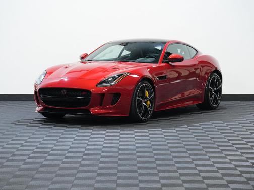 2016 Jaguar F-TYPE R