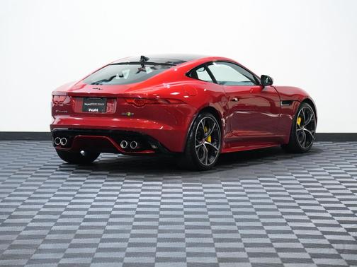 2016 Jaguar F-TYPE R