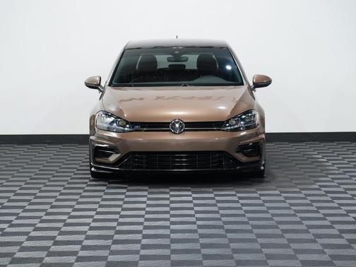 2019 Volkswagen Golf R 2.0T DSG