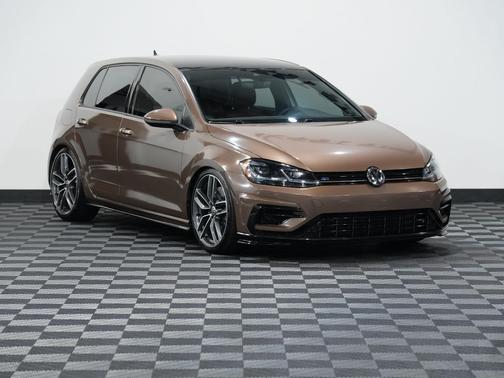 2019 Volkswagen Golf R 2.0T DSG