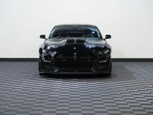 2022 Ford Shelby GT500 Base