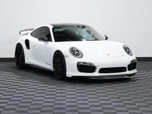 2016 Porsche 911 Turbo