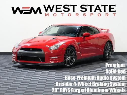 2013 Nissan GT-R Premium
