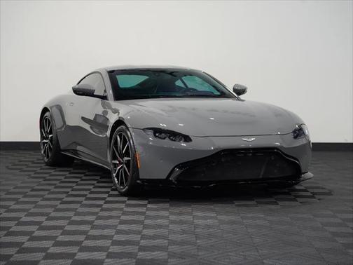 2019 Aston Martin Vantage Base