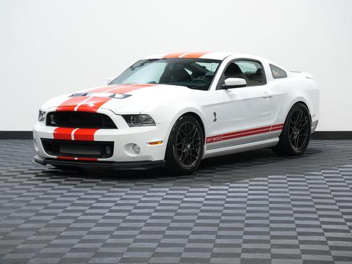 2014 Ford Shelby GT500 Base