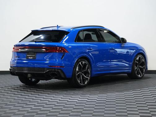2023 Audi RS Q8 4.0T
