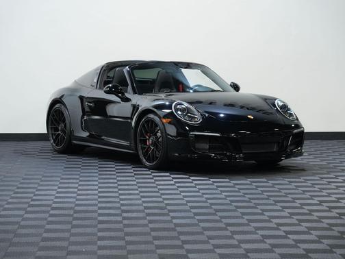 BLACK 2017 Porsche 911 Targa 4 GTS