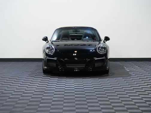 BLACK 2017 Porsche 911 Targa 4 GTS