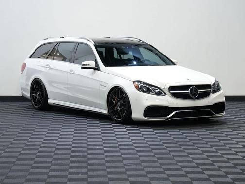 WHITE 2014 Mercedes-Benz E-Class 4MATIC