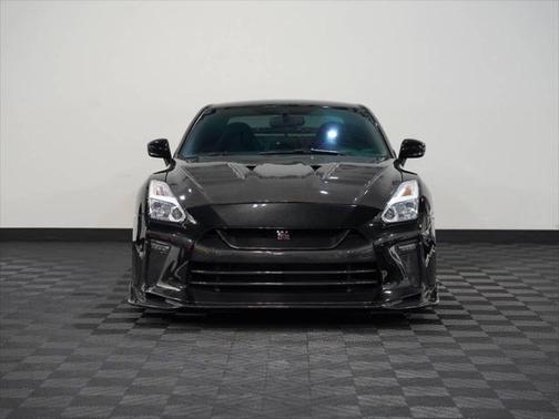 2016 Nissan GT-R Premium