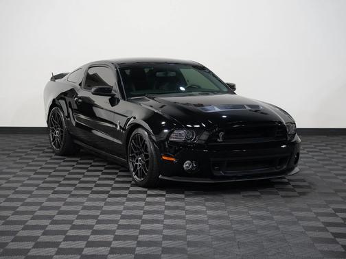 2013 Ford Shelby GT500 Base