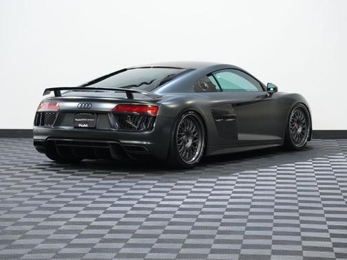 2017 Audi R8 5.2 V10 plus