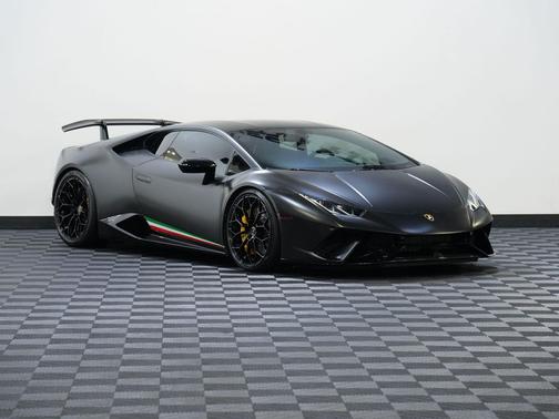 2019 Lamborghini Huracan Performante