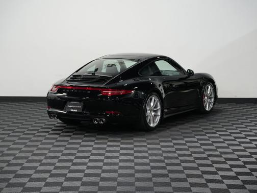 2013 Porsche 911 Carrera 4S