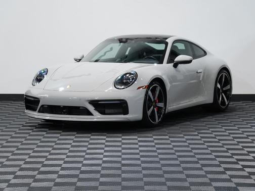 2020 Porsche 911 Carrera 4S