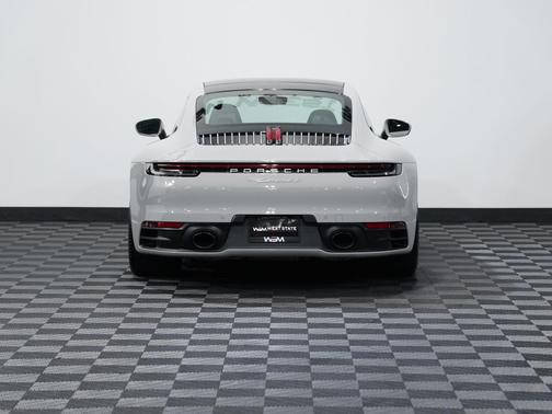 2020 Porsche 911 Carrera 4S