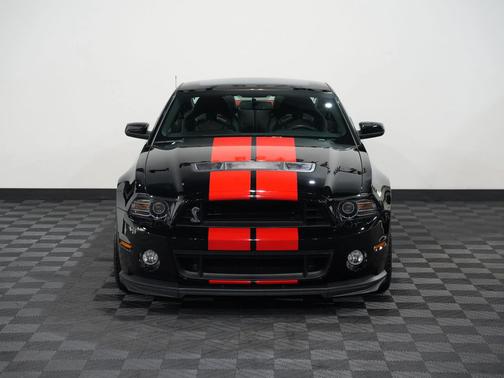 2013 Ford Shelby GT500 Base