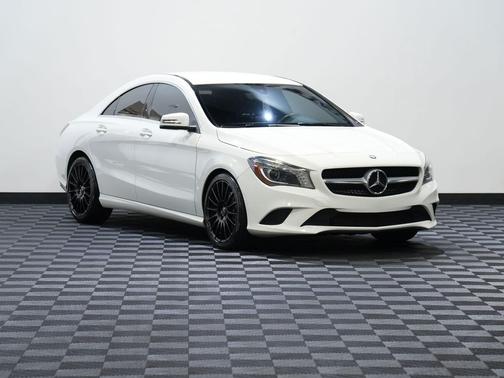 WHITE 2015 Mercedes-Benz CLA-Class Base