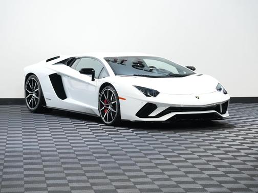 2018 Lamborghini Aventador S S COUPE 2D