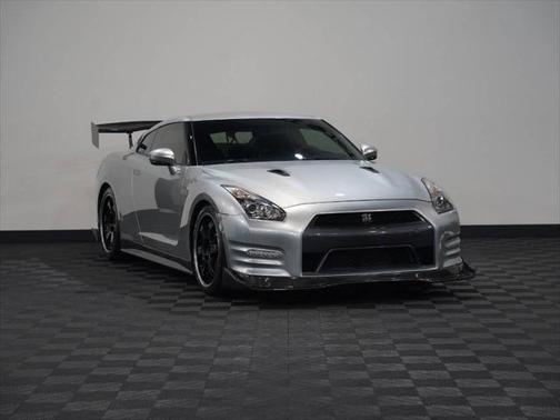 2014 Nissan GT-R Black Edition