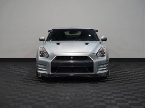 2014 Nissan GT-R Black Edition