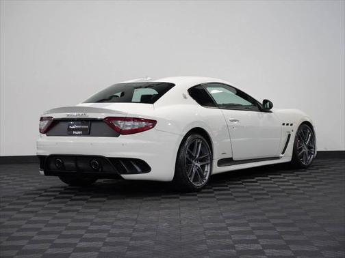 2012 Maserati GranTurismo MC