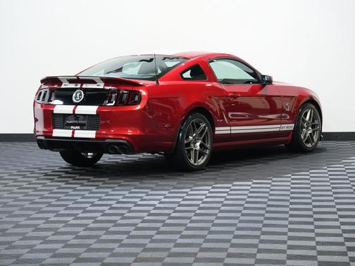 2013 Ford Shelby GT500 Base