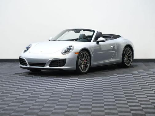 2017 Porsche 911 Carrera 4S Cabriolet
