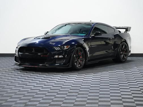 2021 Ford Shelby GT500 Base