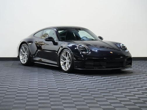 BLACK 2026 Porsche 911 911 Carrera S