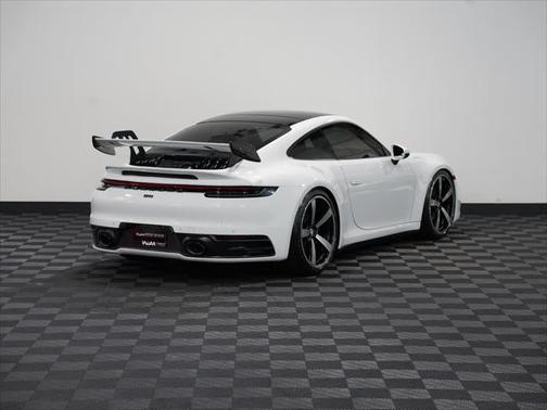 2020 Porsche 911 Carrera S
